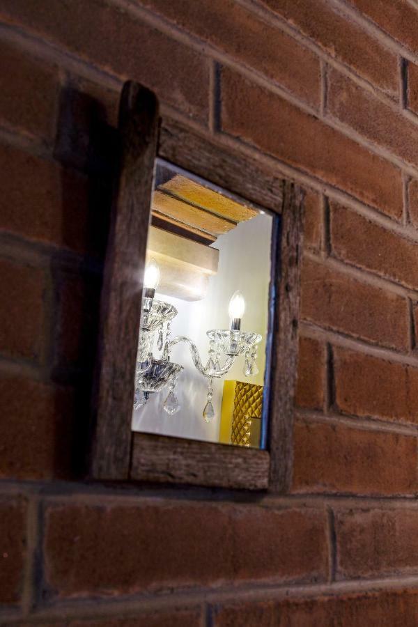 Antico Caminetto Biennale Apartment *