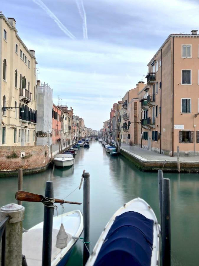 Cadillac Apartment Venice