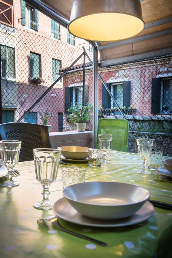 Terrazzina - Romantic Pied A Terre At The Heart Of Cannaregio District Apartment