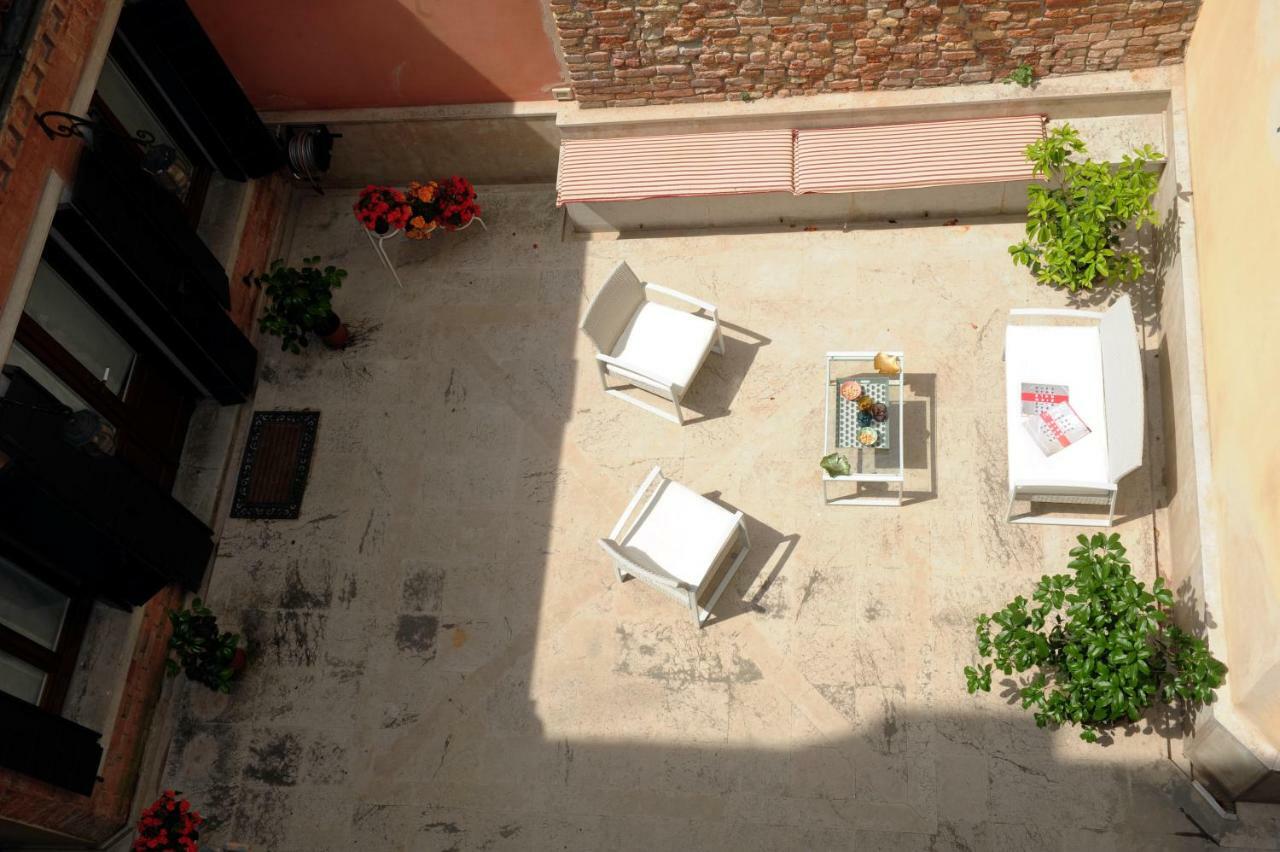 Ca' Del Cortile * Venice