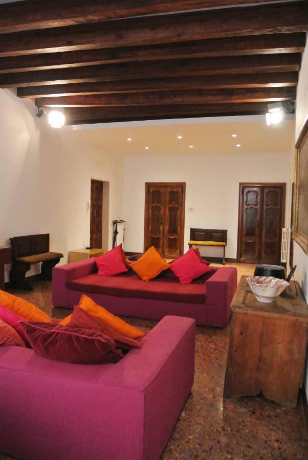 Uma Apartamento