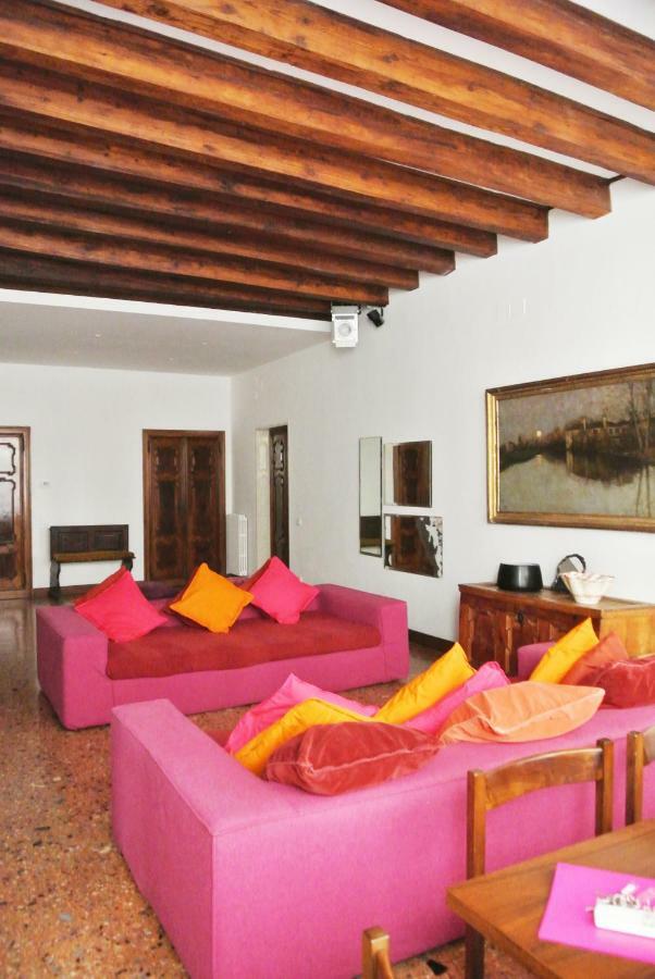 Uma Venice