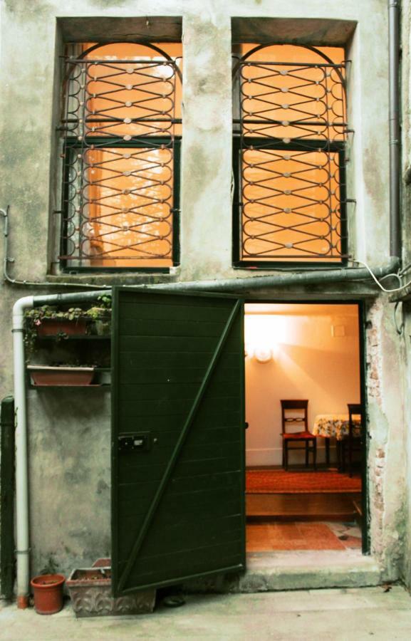 Mimi's Apartment Venice