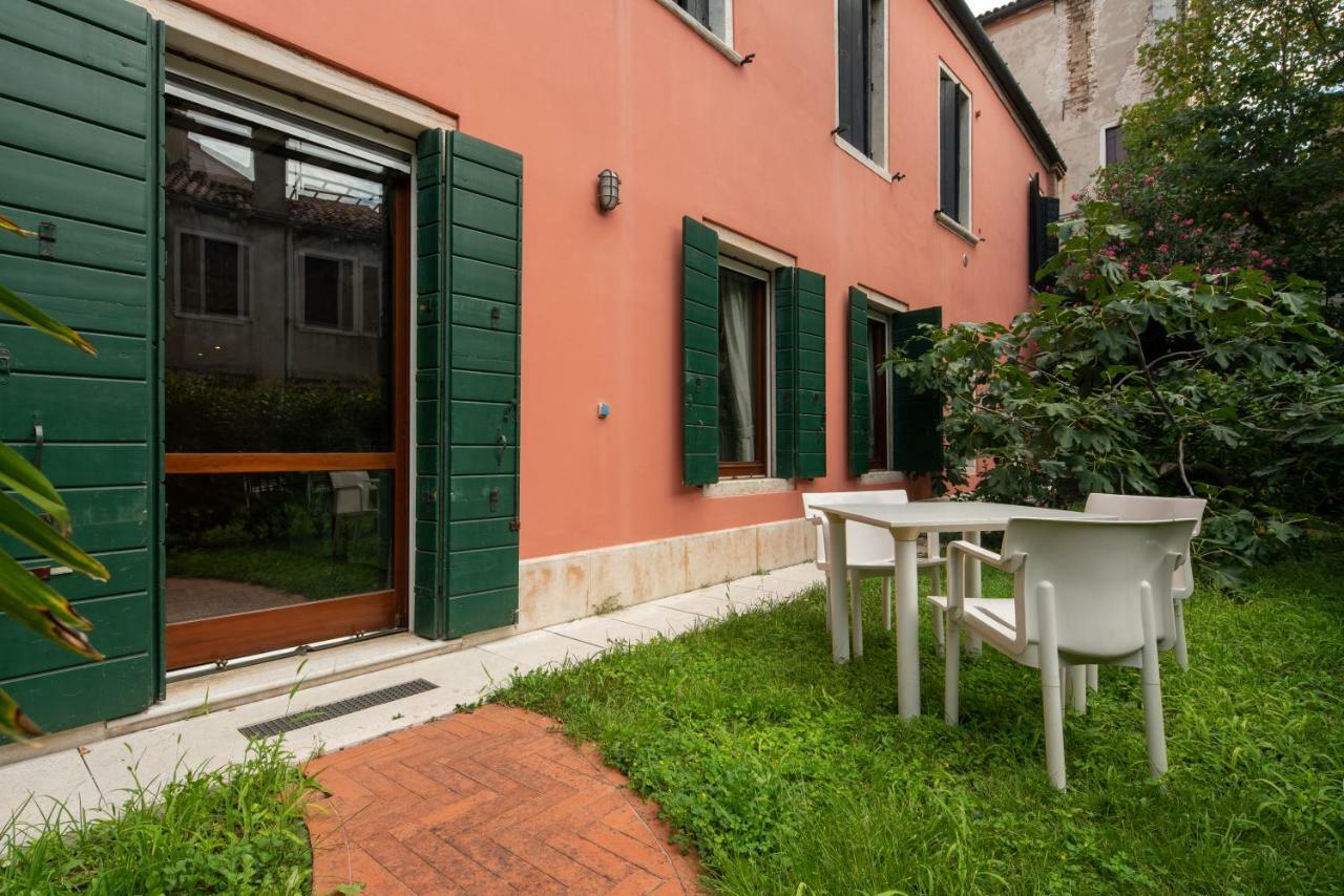 Garden * Venice