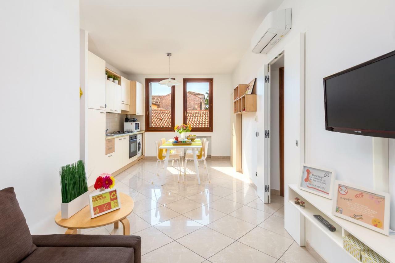 Convenient In * Venice
