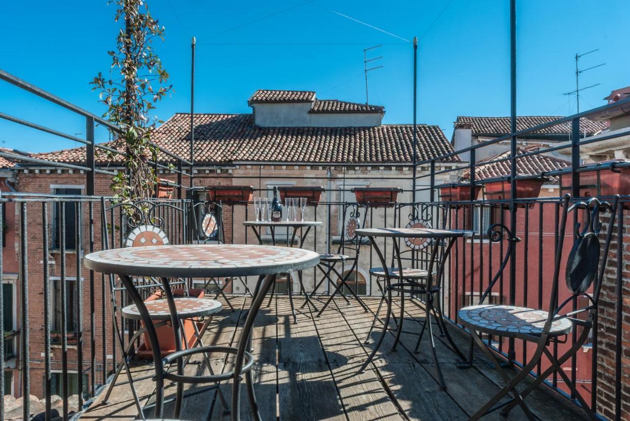 Ca' San Trovaso - 6 Venezia