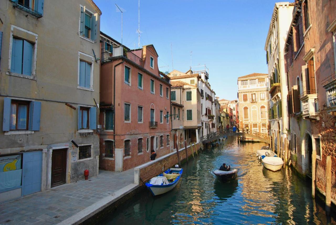Apartment Ca Zulian Amazing Canal View Venice