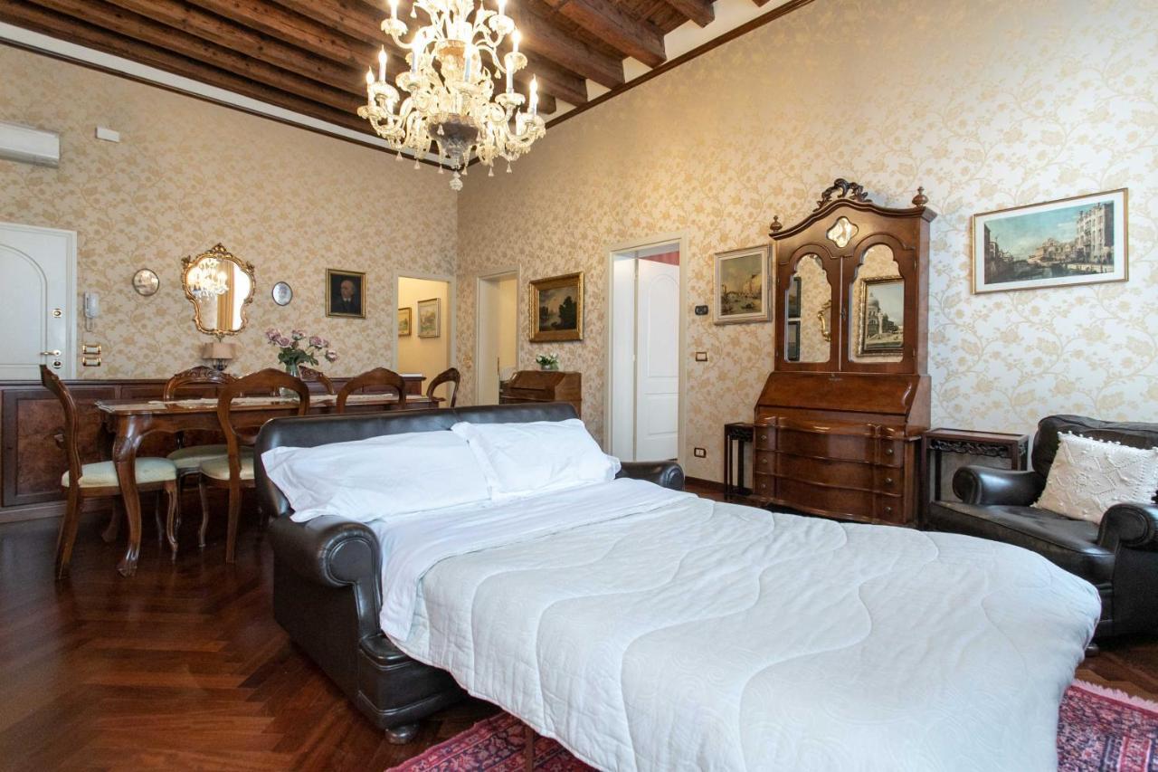 Ai Putti Apartment