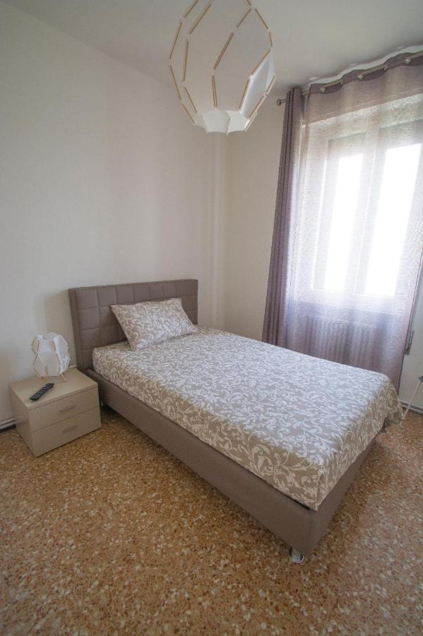 Apartment Ca Rosa Canal View