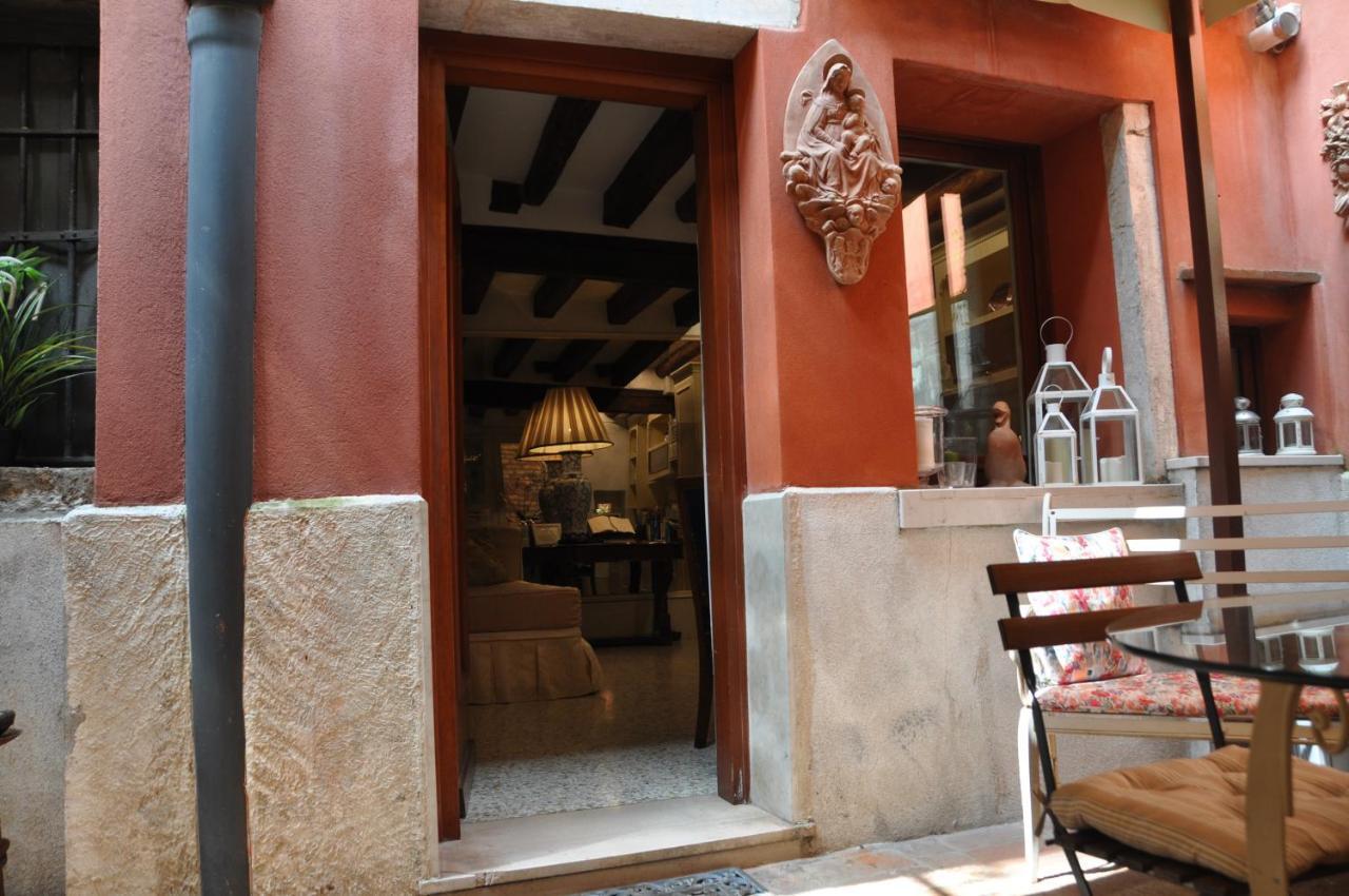 Henry's Heaven Veneza