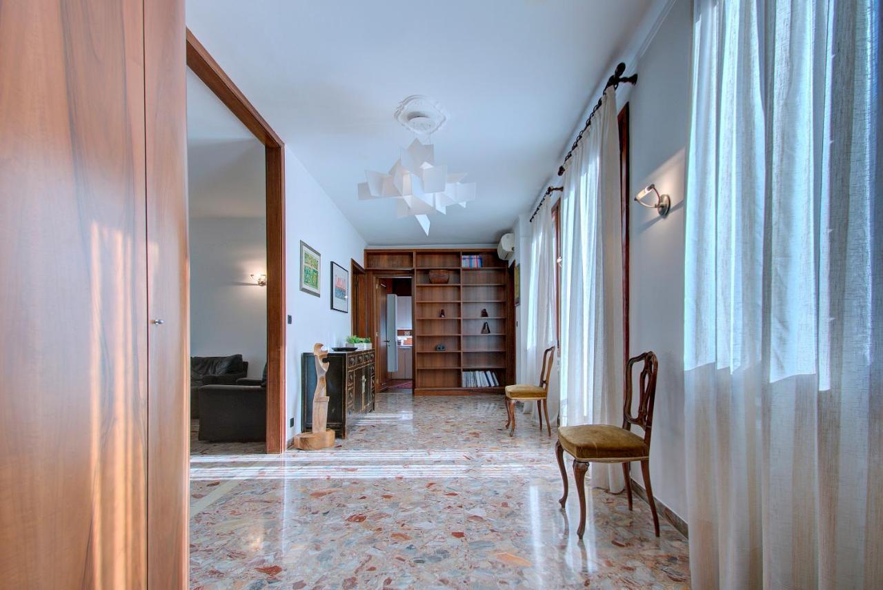 Apartment Sunny Ghetto Canalview Venice