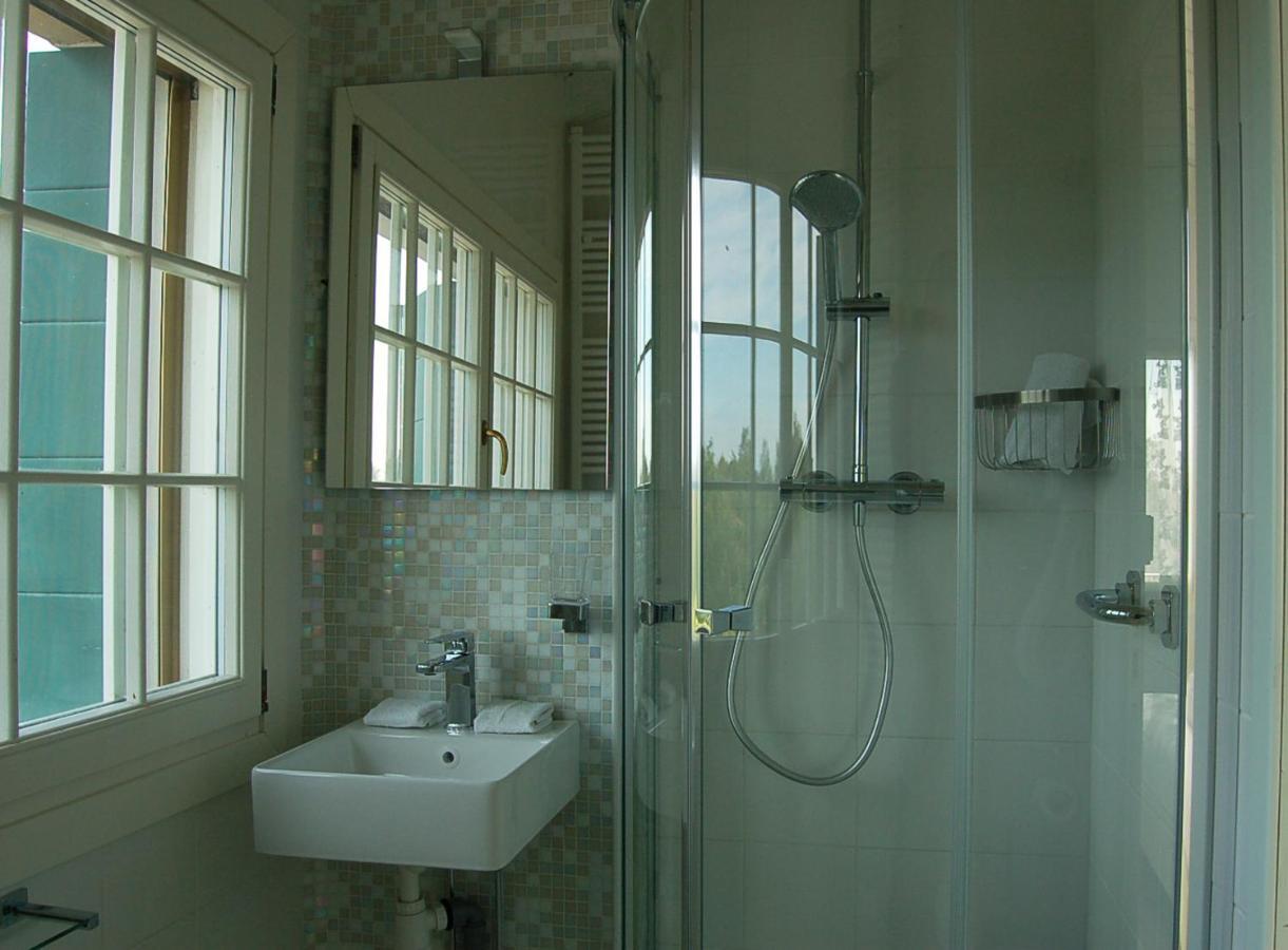Guest house Junior *