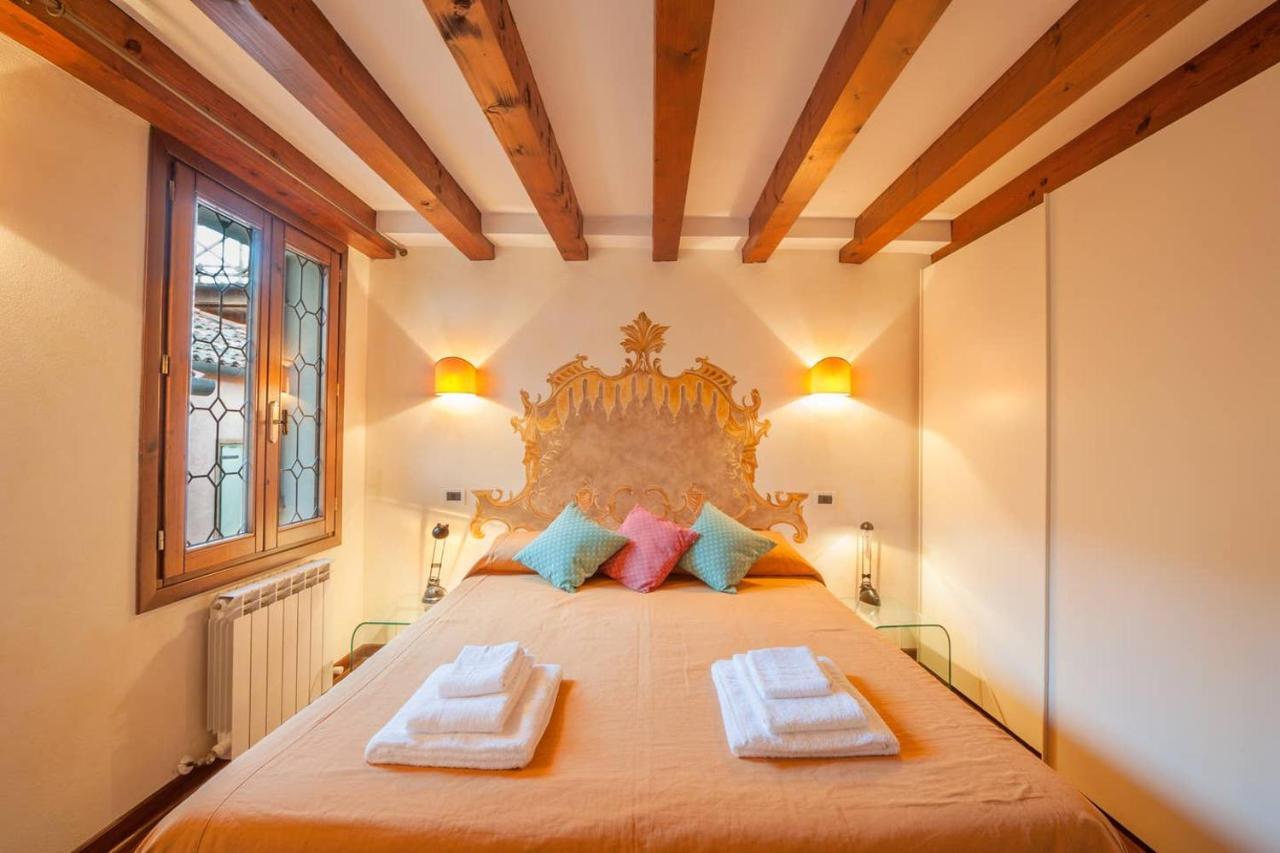 Appartamento Ca' Delle Pizzocchere, A Perfect Spot In San Marco, Sleep 8 *