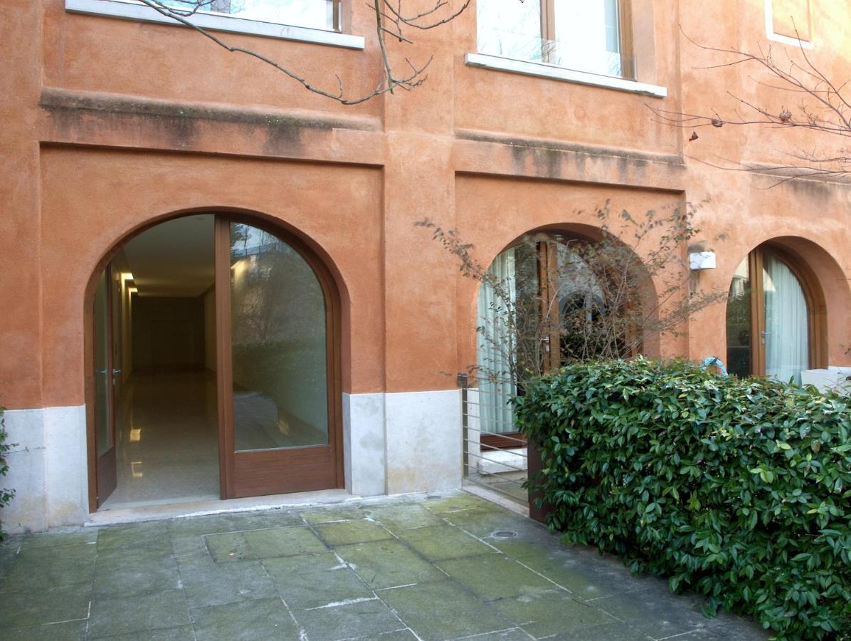 - Aliki's House, Dorsoduro Apartment *