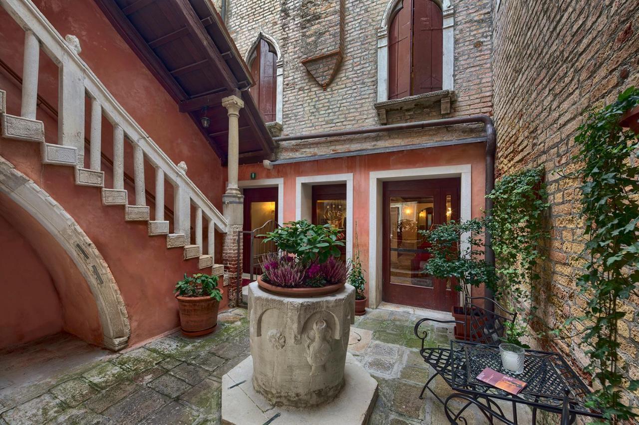 Pausania 3* Veneza