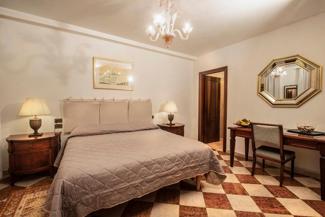 Guest house Anzolo Palace - & Venice