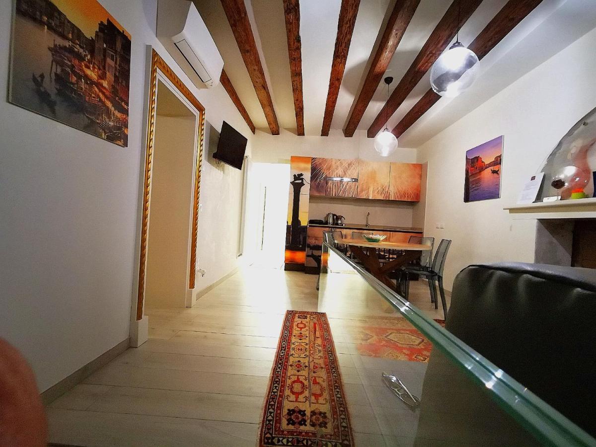 La Residenza Di Carlo Close To Piazza San Marco Apartment Venice