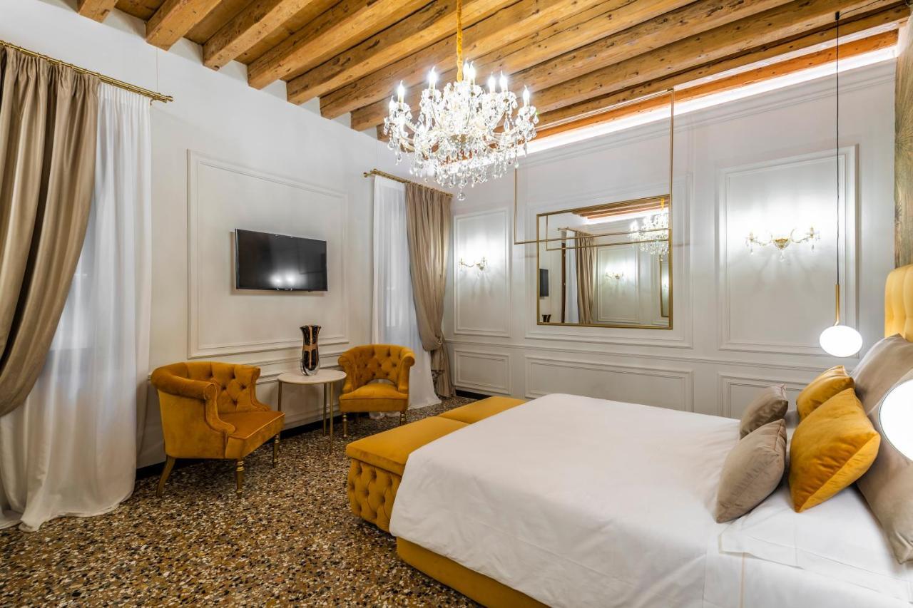 San Maurizio Luxury 2* Venice