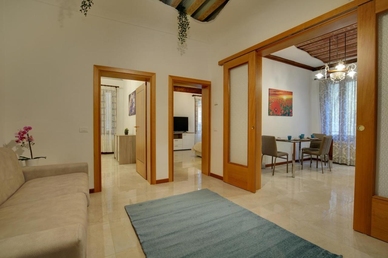 Ca' Rialto Apartment Venice