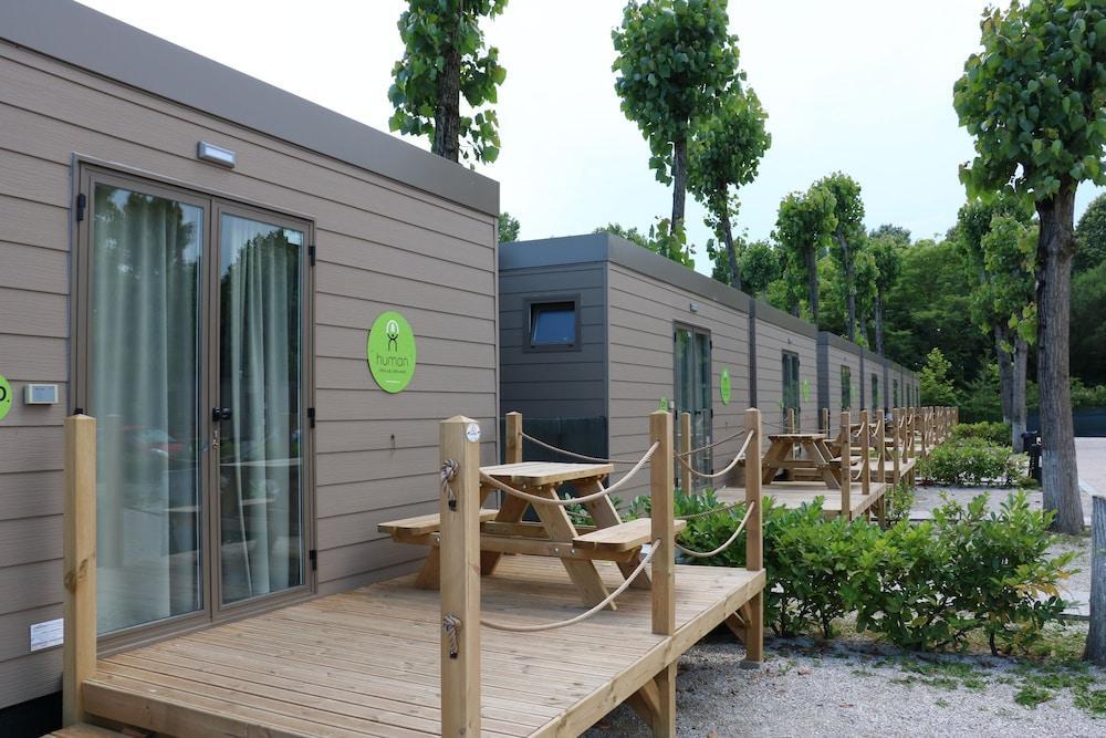 Luxury tent Hu In Town