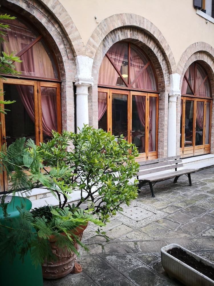 Domus Ciliota Venice