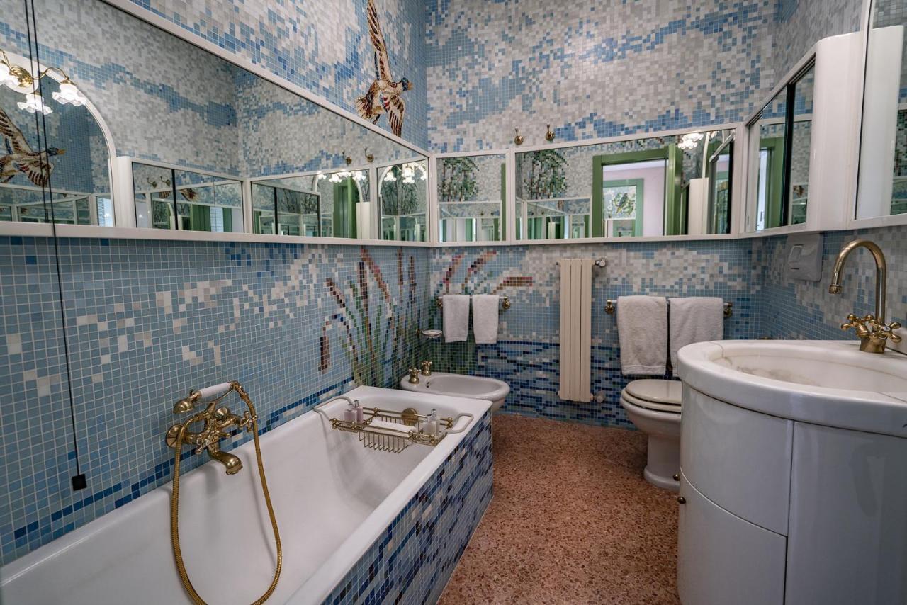 Ca' Degli Specchi Grand Canal Apartment Venice