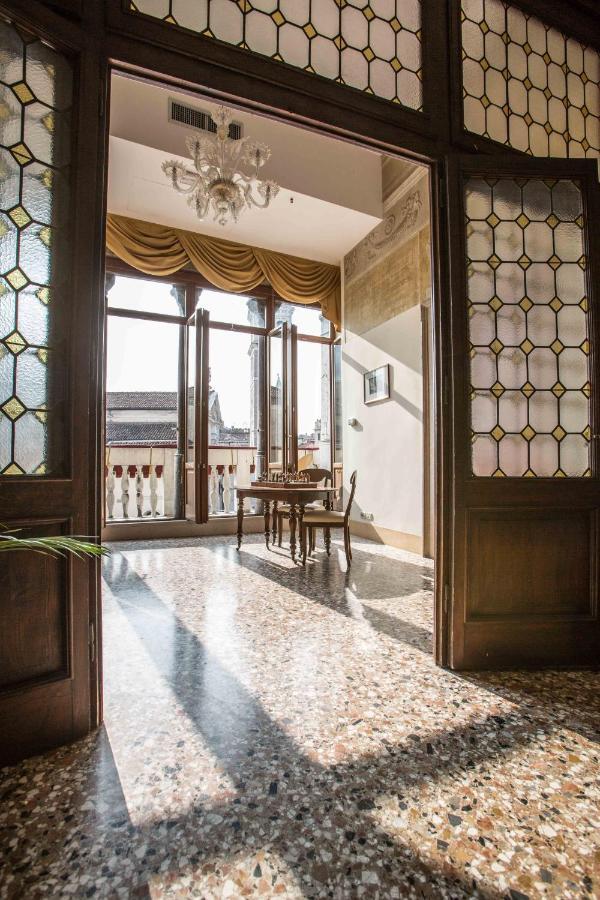 Palazzo Vitturi 3*