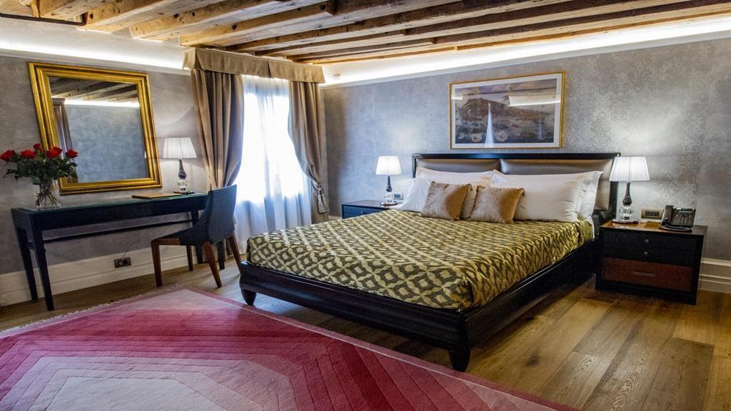 Ego' Boutique - The Silk Road Hotel
