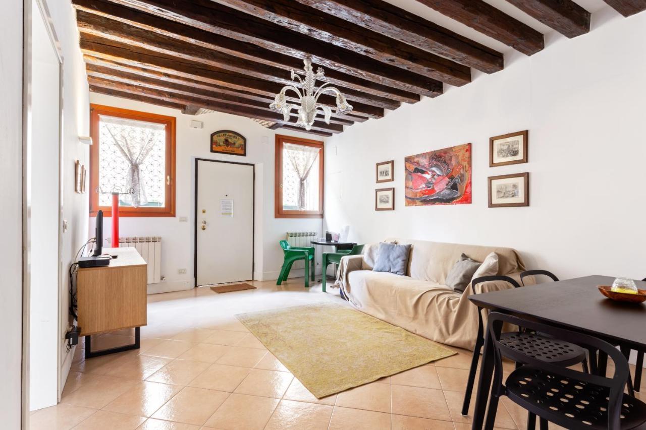 Riva Di Biasio Lovely Flat Apartment