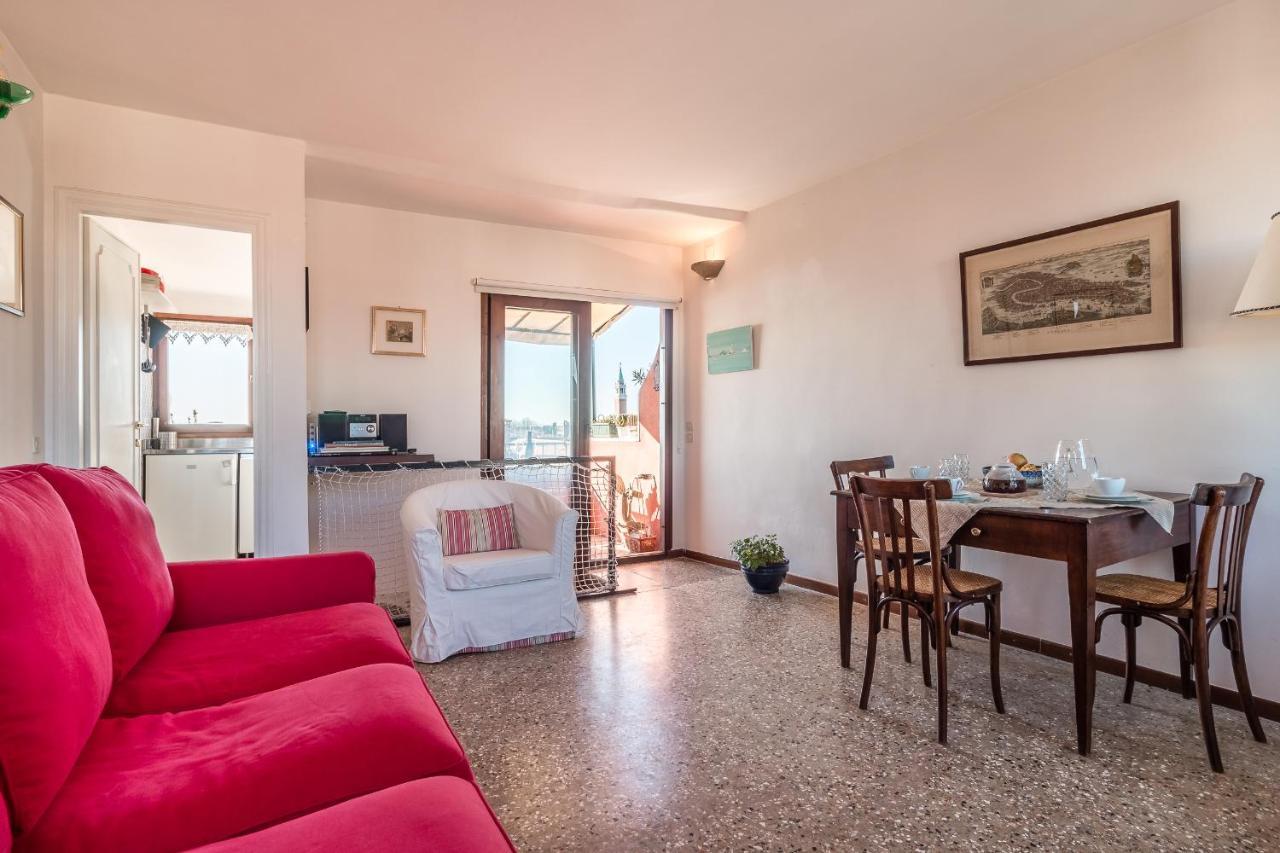 Arsenale Terrace On @venice Lagoon Apartment