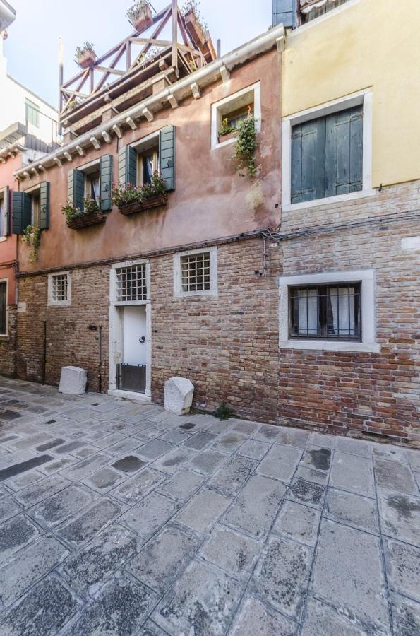 Ca' Corte Dell' Albero Apartment *