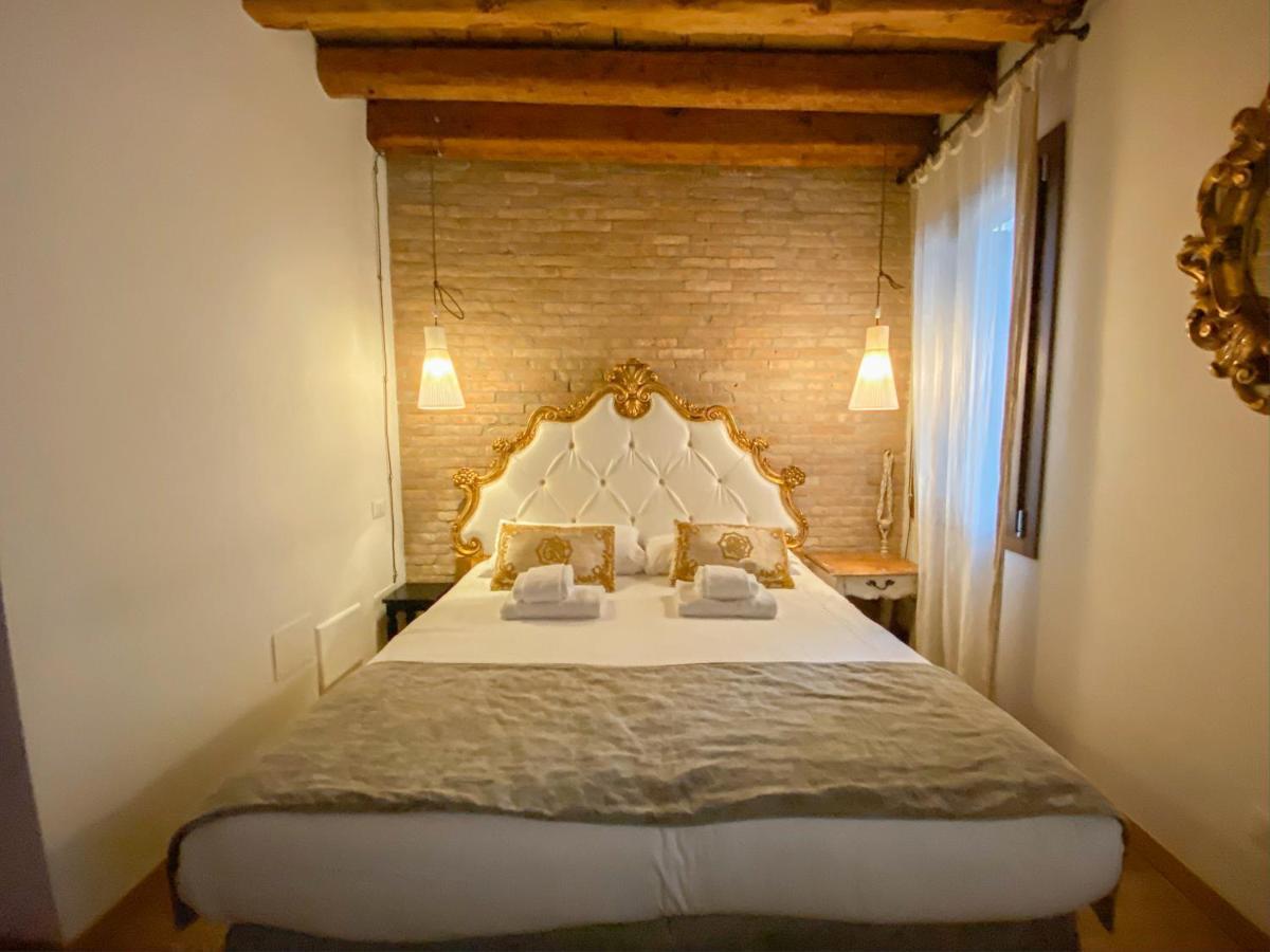 Rigoletto Charm Bed & Breakfast 3*