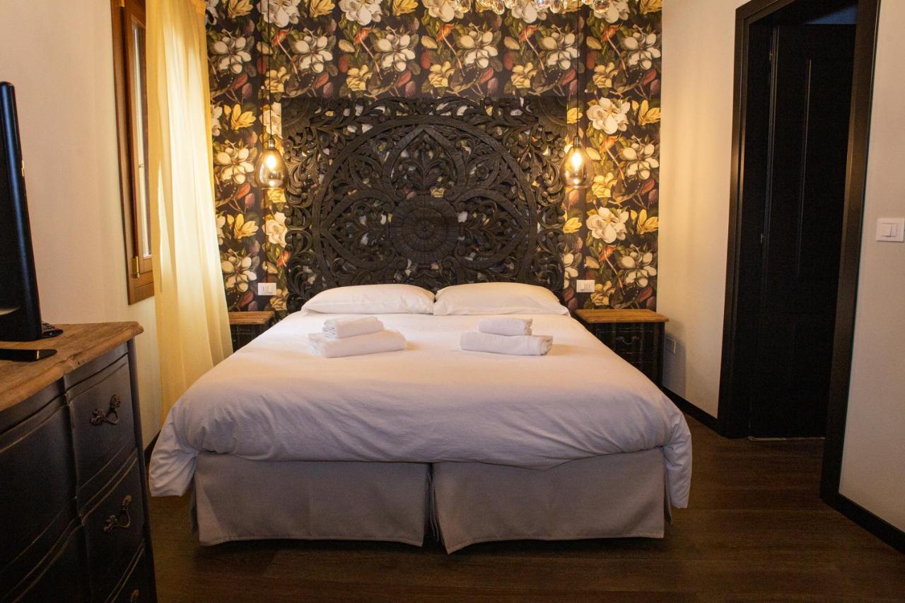 Rigoletto Charm Bed & Breakfast 3*