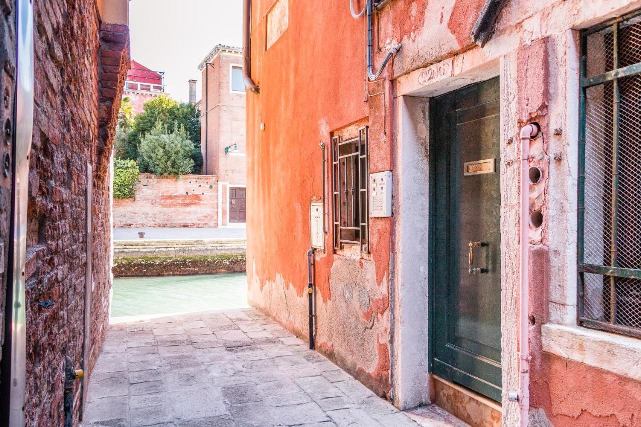 Arsenale Terrace On @venice Lagoon Apartment *