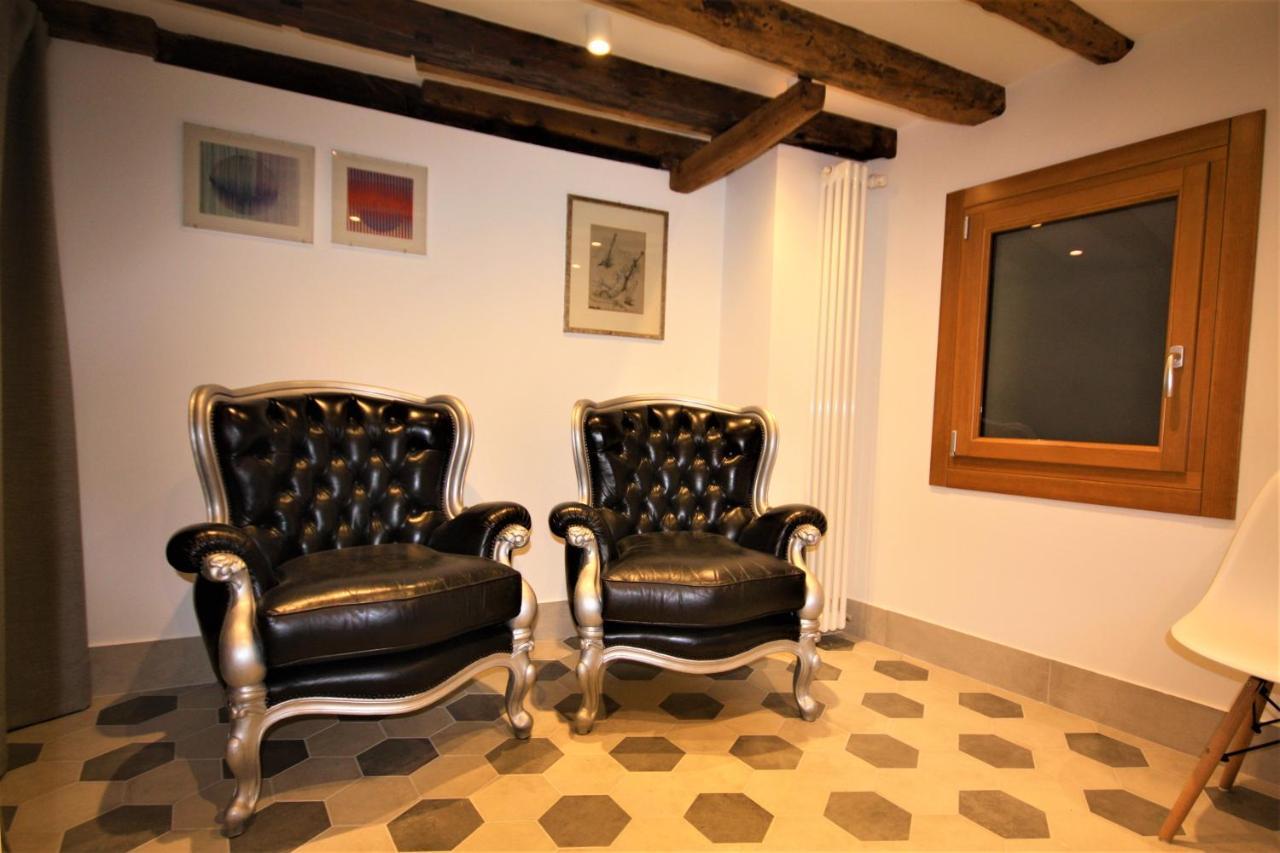 Ve-nice Sartori C4705 Apartment