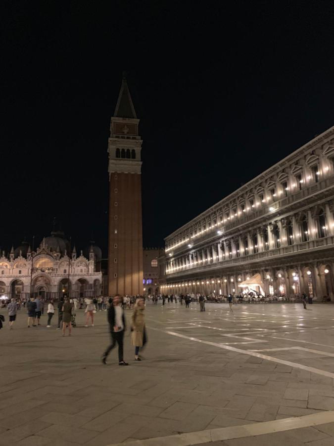 Luna Di Miele
