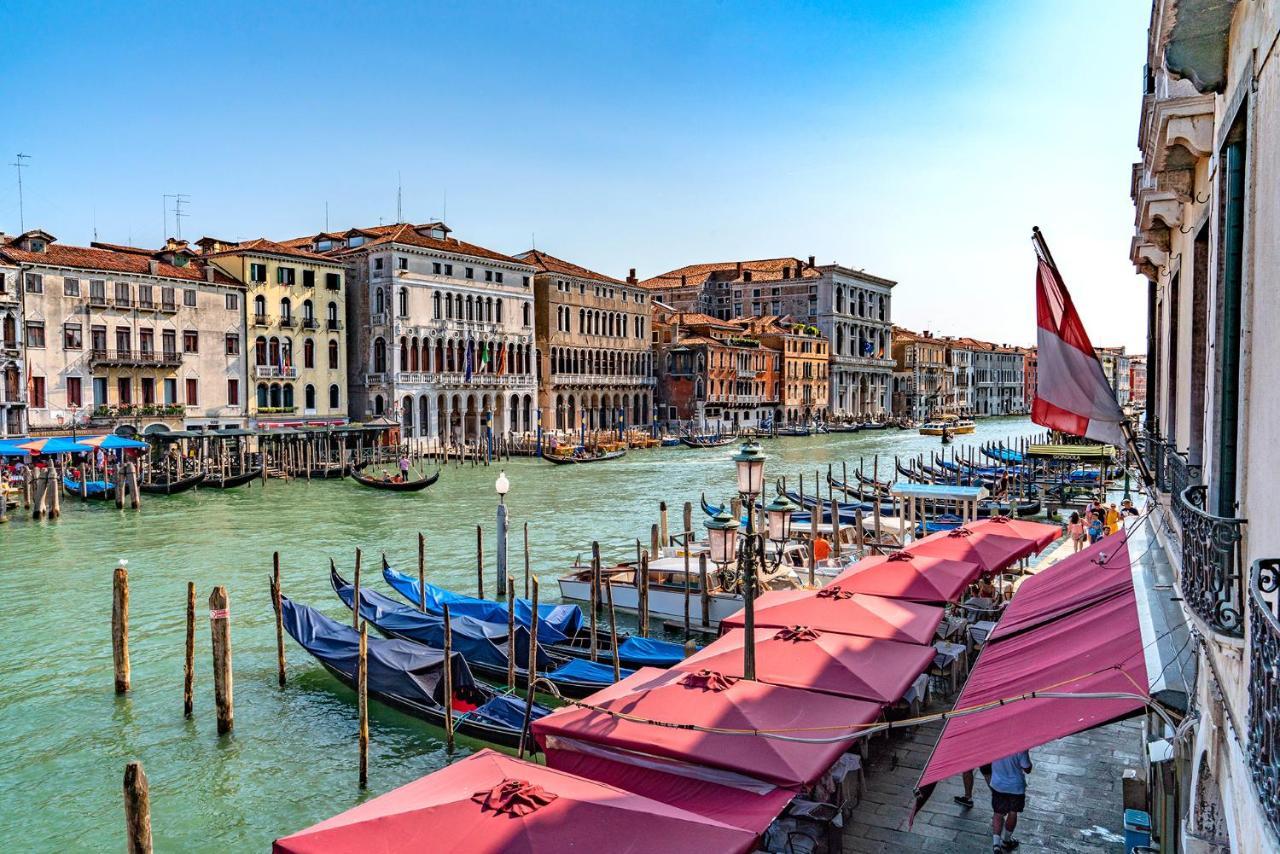 Ca' Fornoni Grand Canal *
