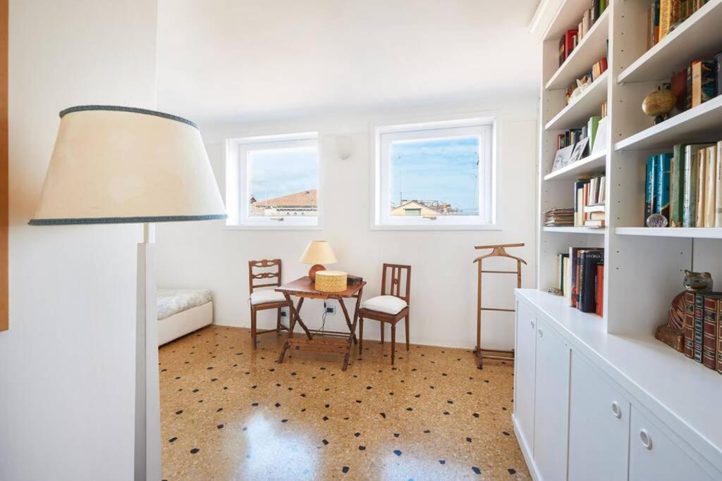 Ca' Fenice, Charming In San Marco, Sleep 7 Apartment