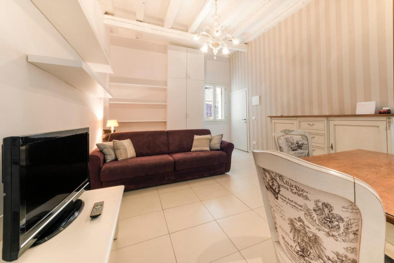 Apartment Biennale *