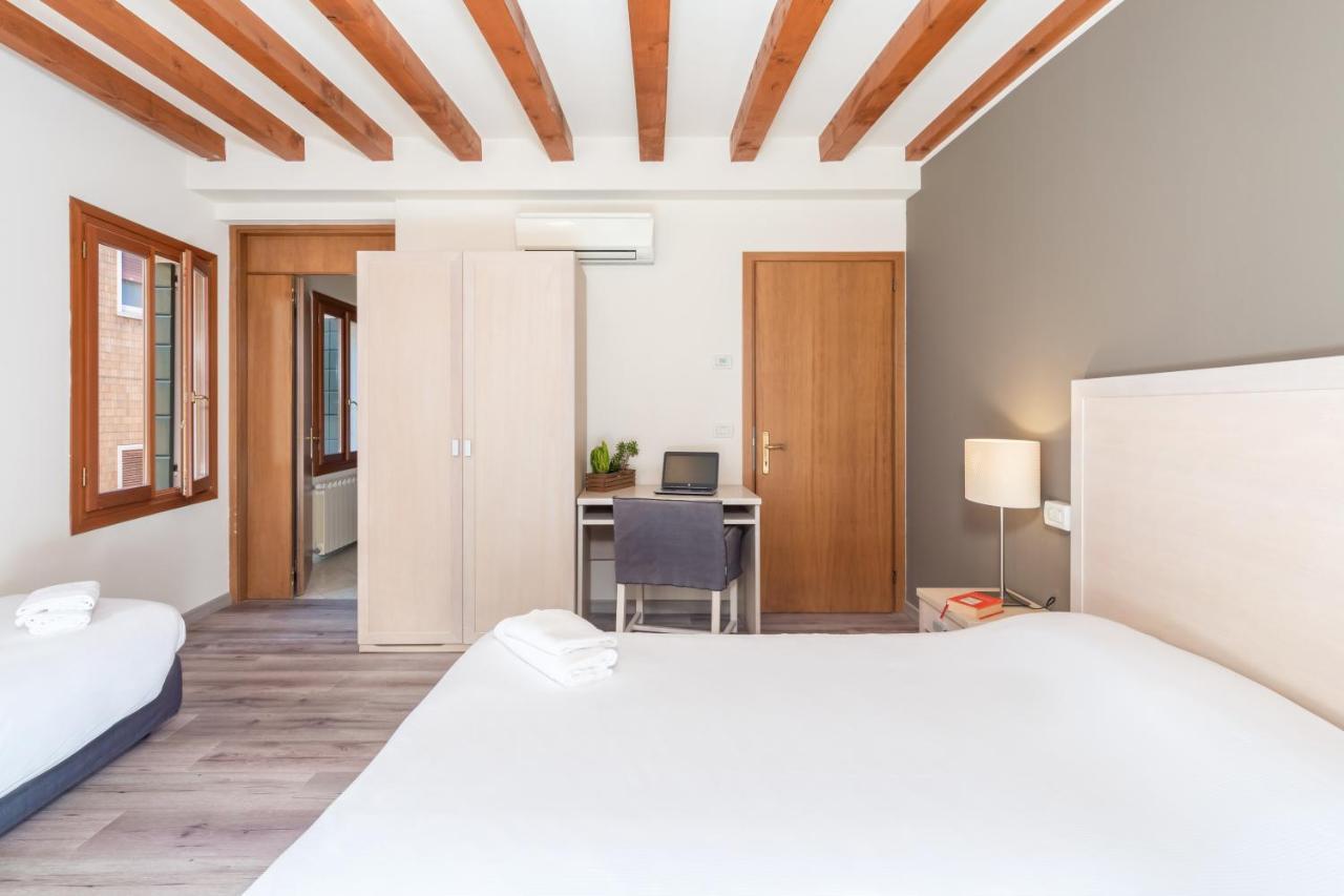 Guest house Casanova Ai Tolentini 2*