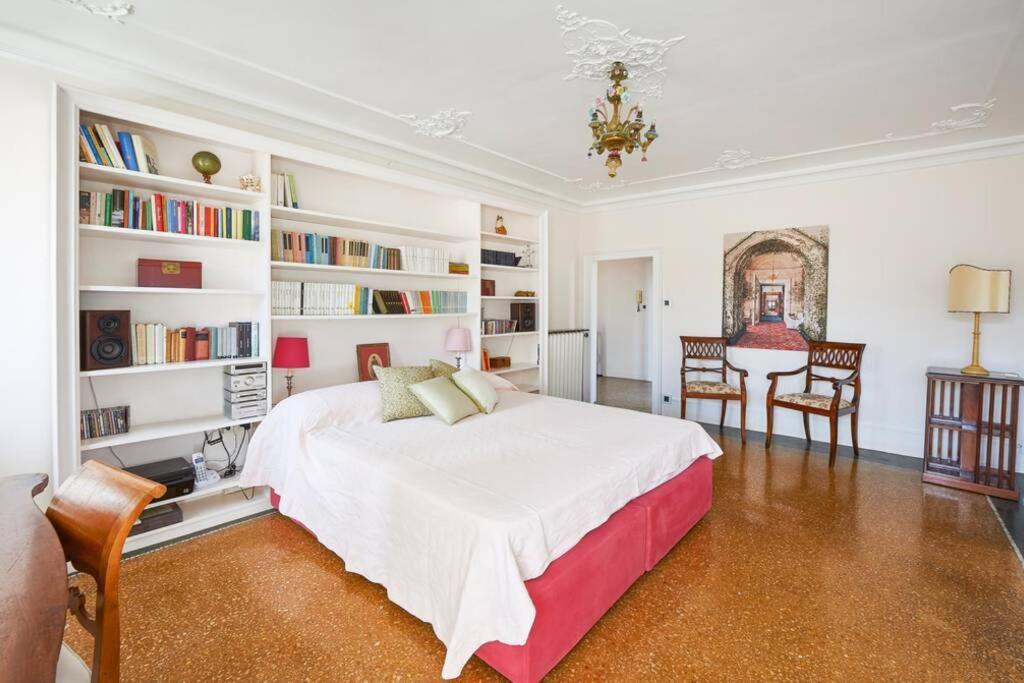 Ca' Fenice, Charming In San Marco, Sleep 7 Apartment