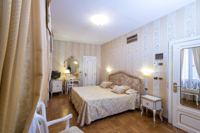 Savoia & Jolanda 4*