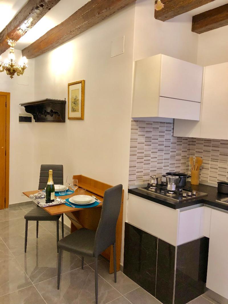 Hotel Ariel Silva 2*