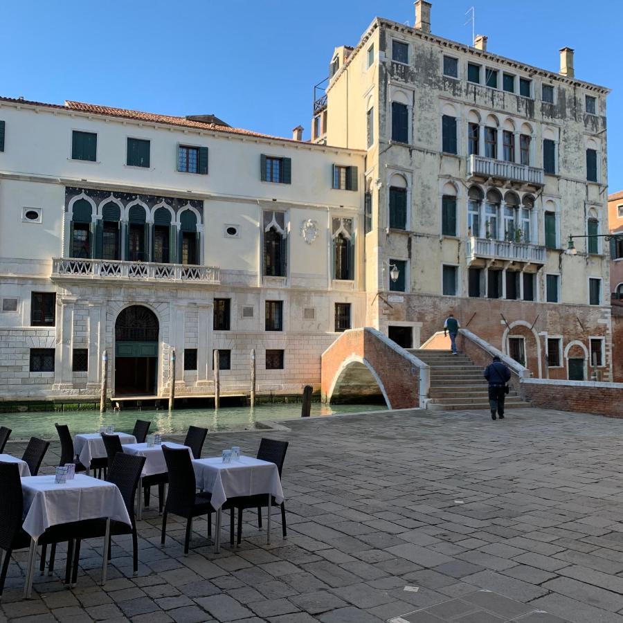 Lovers Apartment