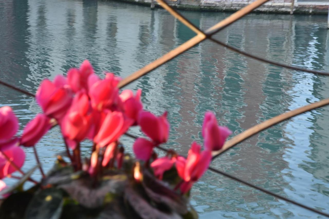 Acomodação com café da manhã  Vista Sul Canal Grande 2*