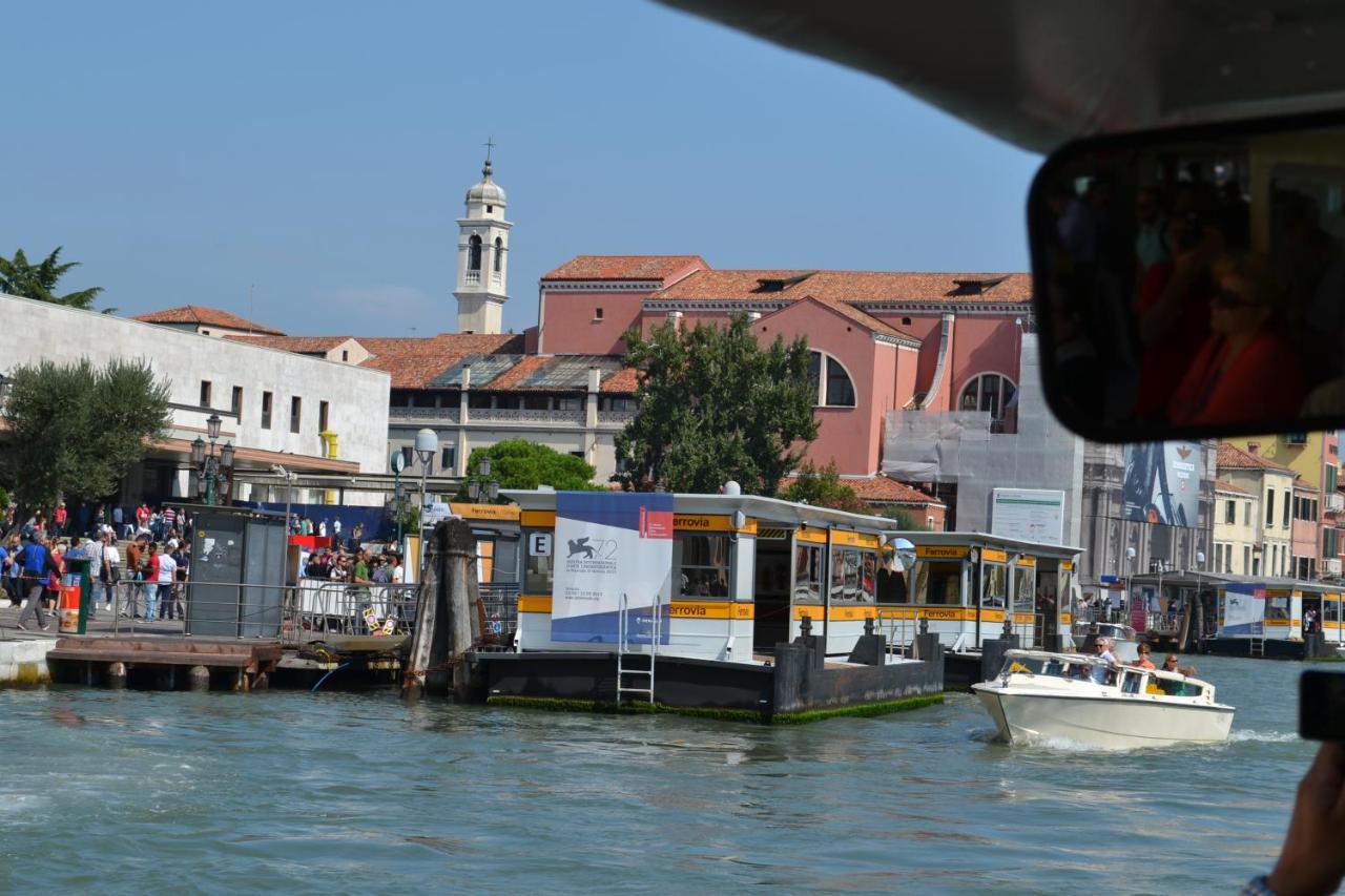 Antica Riva Apartment *