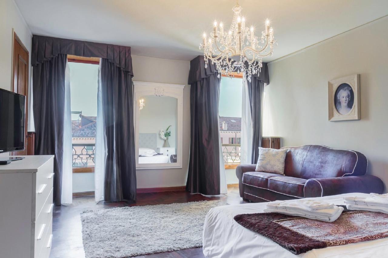 Rialto Canal View With Terrace And Balcony By Wonderful Italy Appartamento