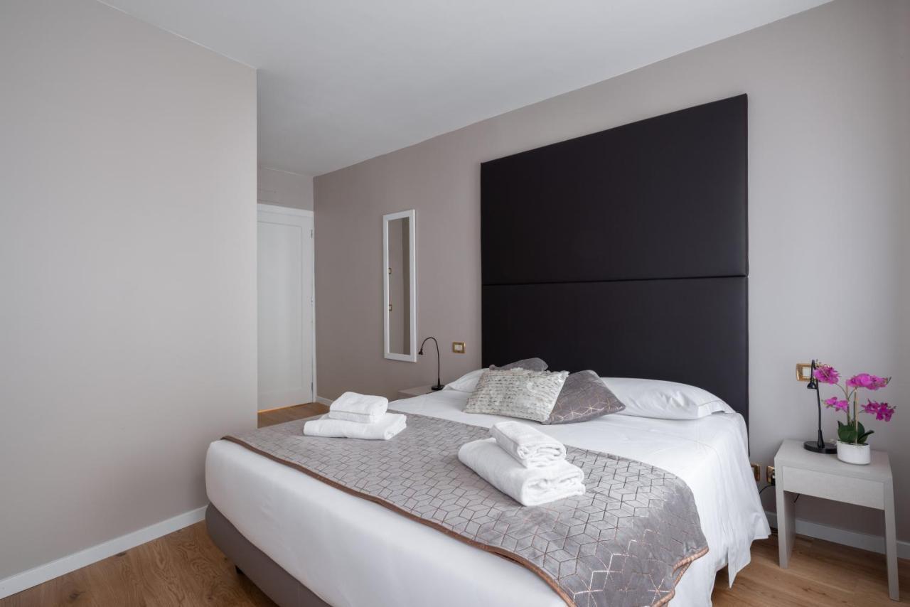 Herion Guest house 2*