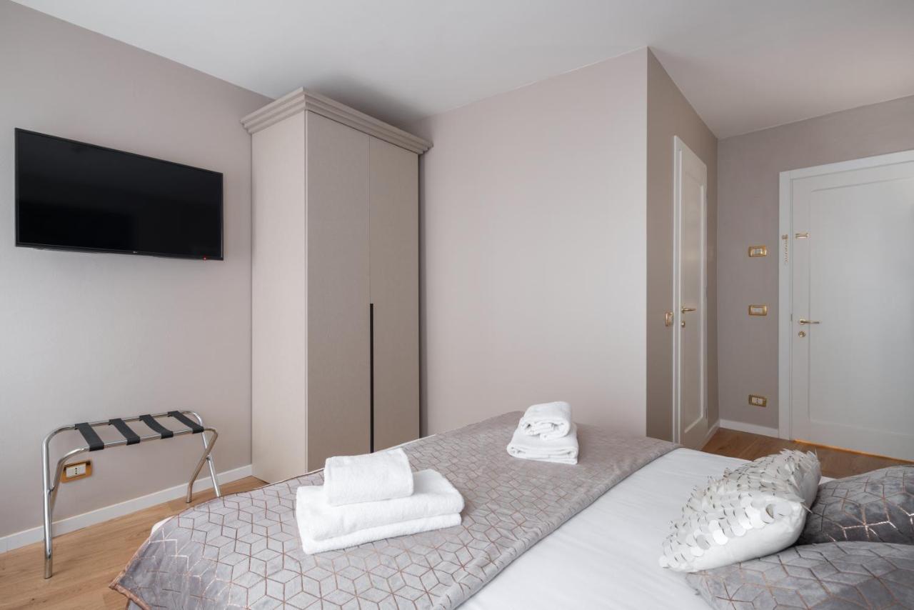 Herion Guest house 2*