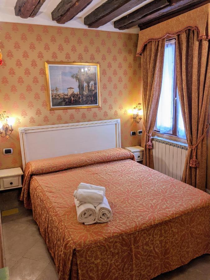 Ca' San Vio 3* Veneza